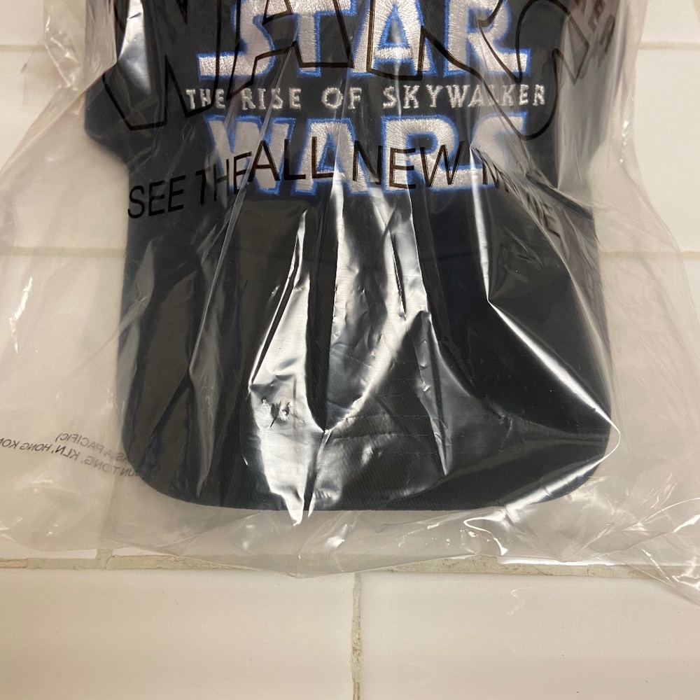 Star Wars --  The Rise of Skywalker Trucker Hat